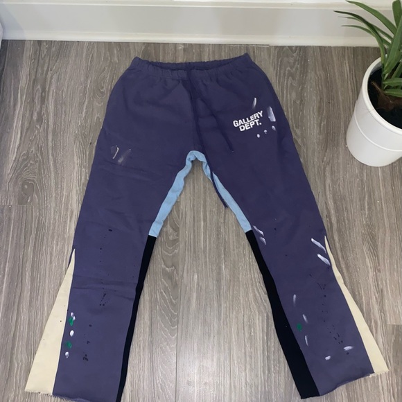 Gallery Dept Flare Sweatpants Size LG - Picture 1 of 2